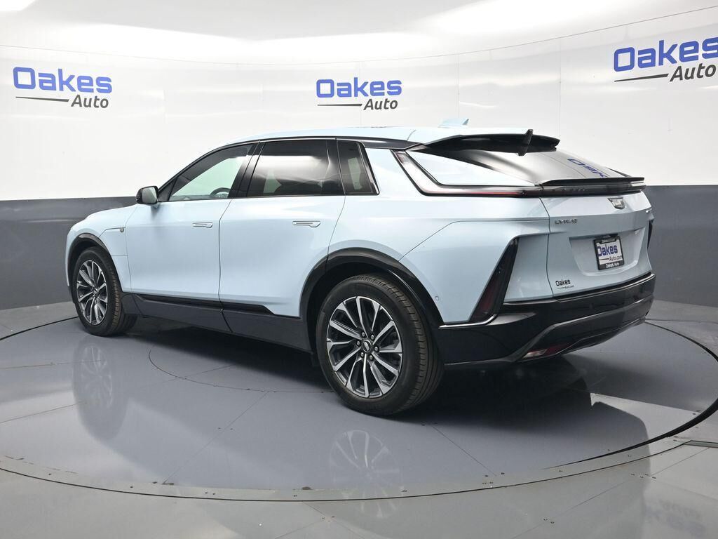 2024 Cadillac LYRIQ