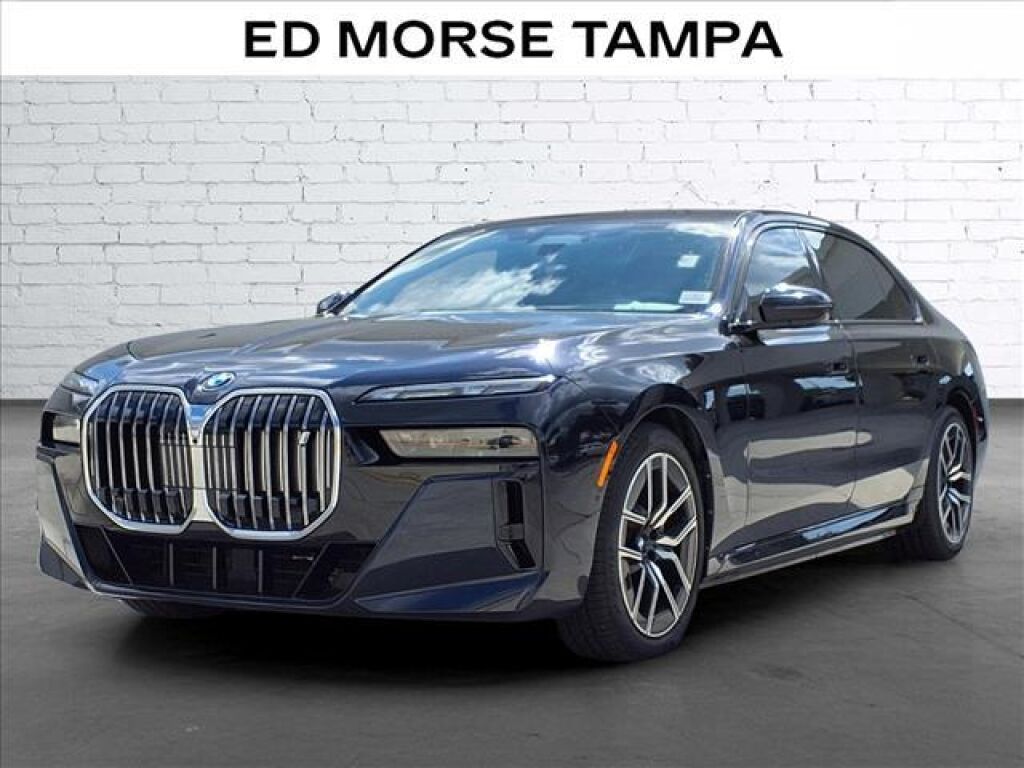 2023 BMW i7 in Tampa, FL