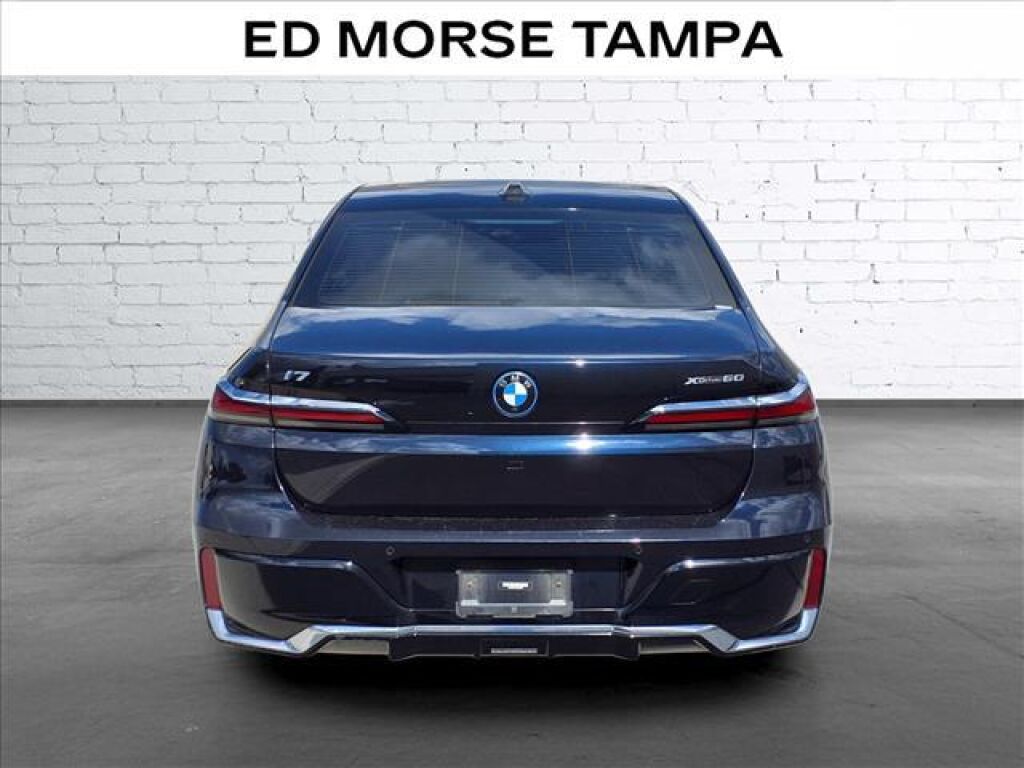 2023 BMW i7 in Tampa, FL