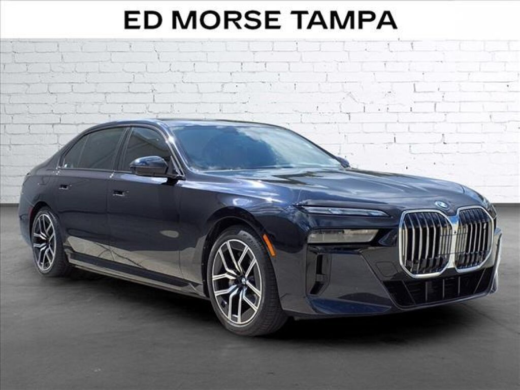2023 BMW i7 in Tampa, FL