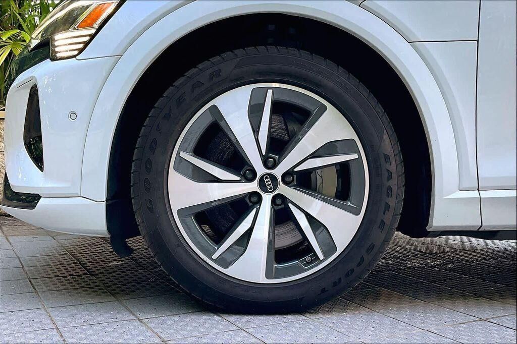undefined. Enlarge image 9