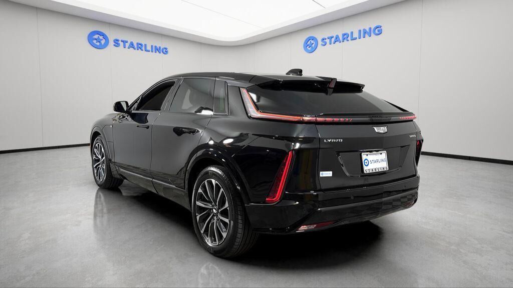 2024 Cadillac LYRIQ Sport