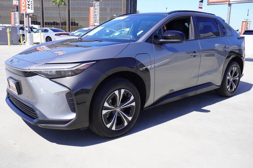 2025 Toyota bZ4X