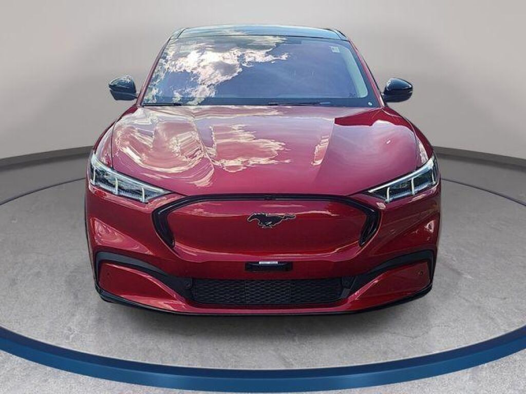 2022 Ford Mustang Mach-E