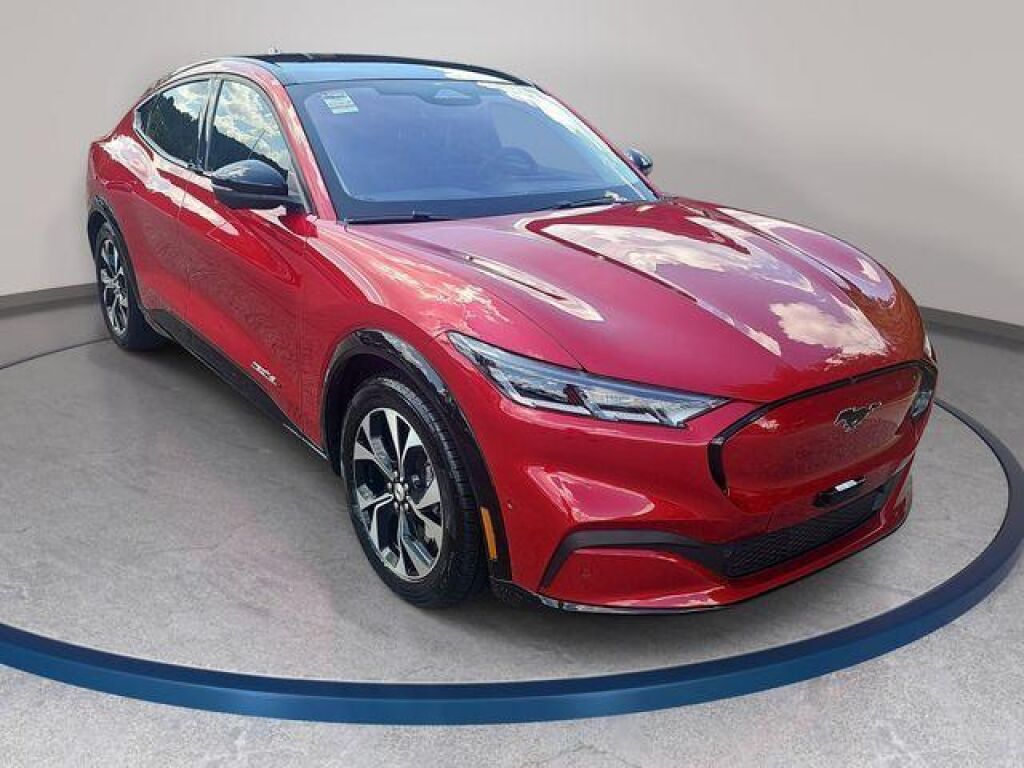 2022 Ford Mustang Mach-E