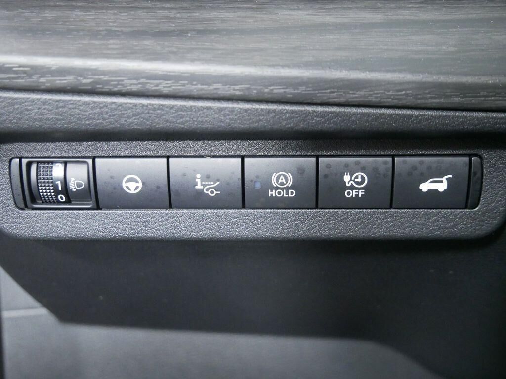 undefined. Enlarge image 33