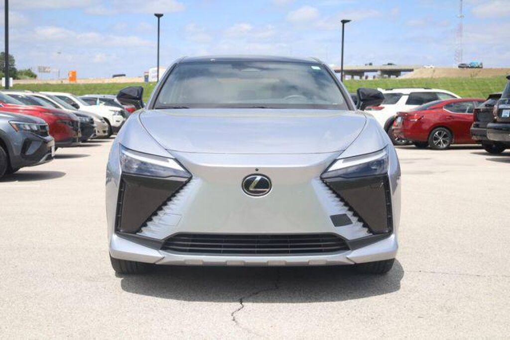 2023 Lexus RZ 450e