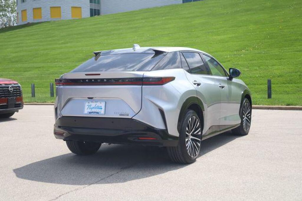 2023 Lexus RZ 450e