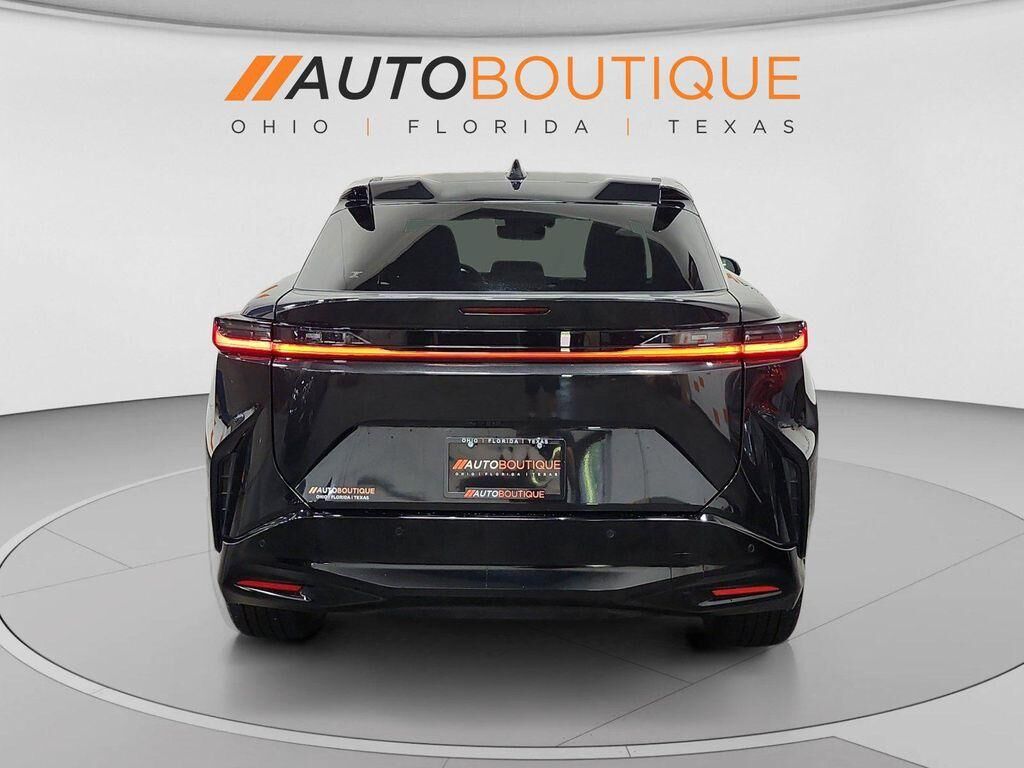 2023 Lexus RZ 450e
