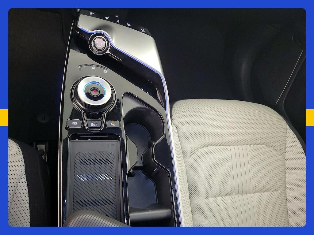 undefined. Enlarge image 21