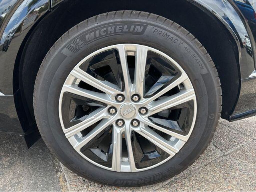 2024 Cadillac LYRIQ