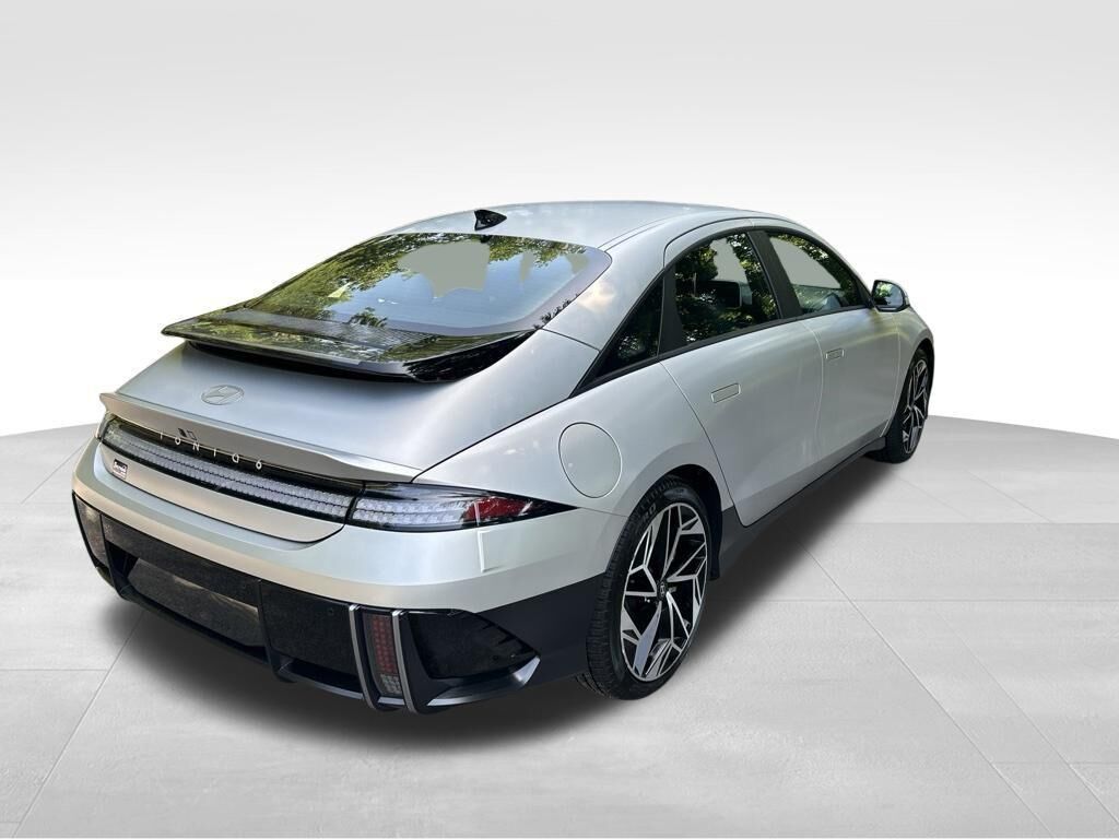 2024 Hyundai IONIQ 6
