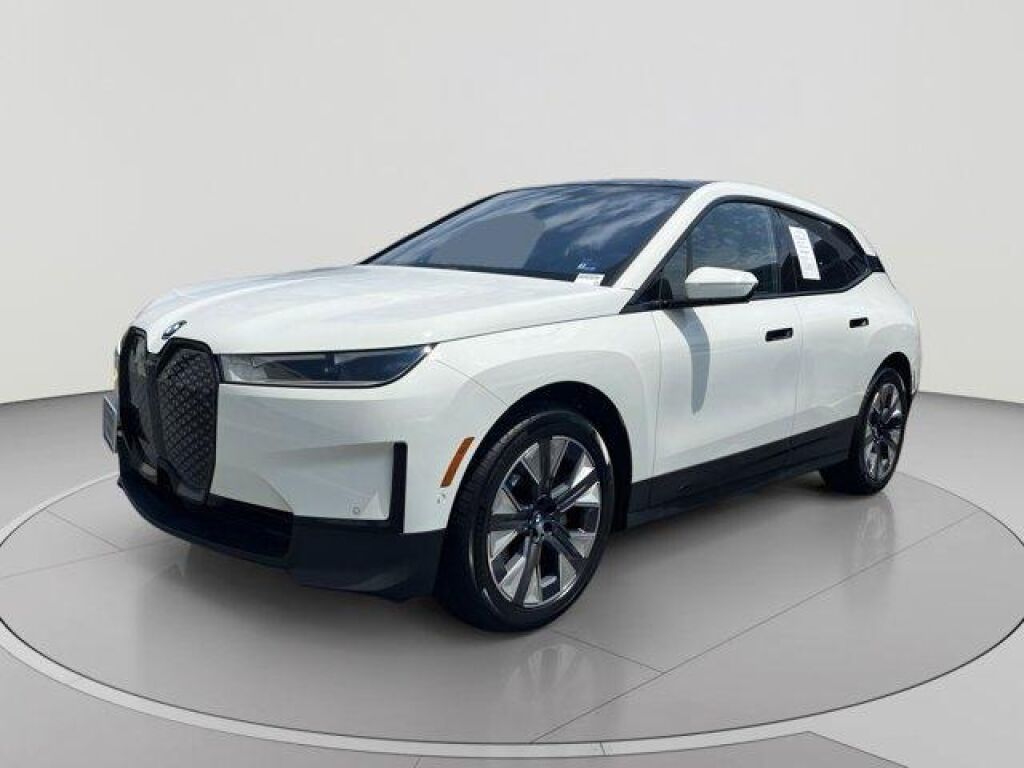 2024 BMW iX