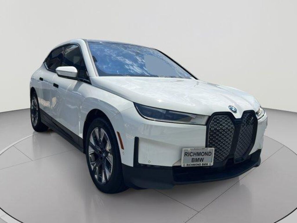 2024 BMW iX