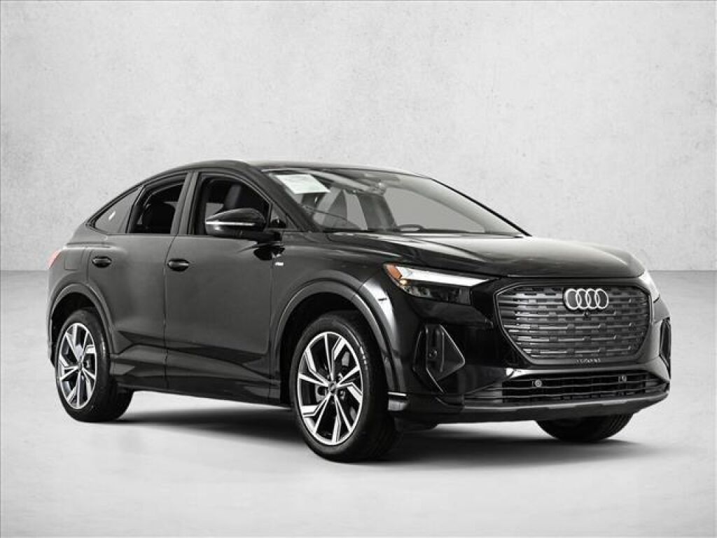 2024 Audi Q4 e-tron in Chicago, IL