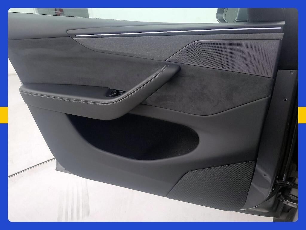 undefined. Enlarge image 15