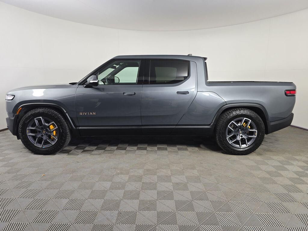 2024 Rivian R1T