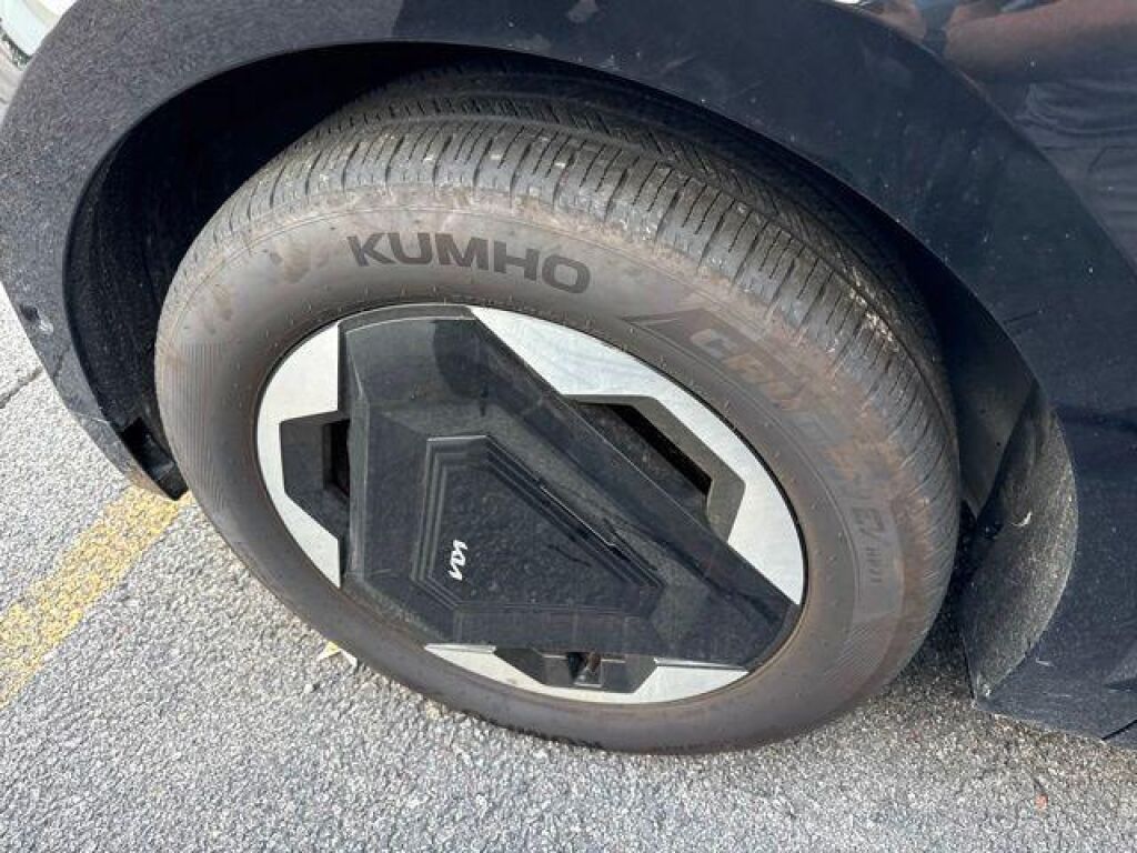undefined. Enlarge image 6