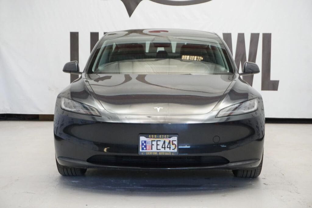 2025 Tesla Model 3