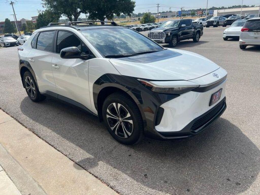 2024 Toyota bZ4X