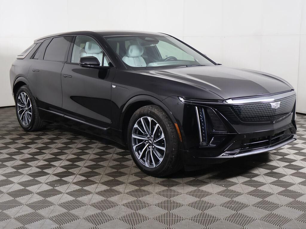 2024 Cadillac LYRIQ