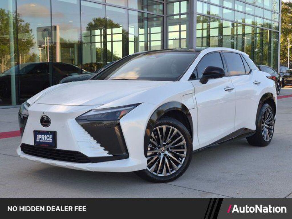 2023 Lexus RZ