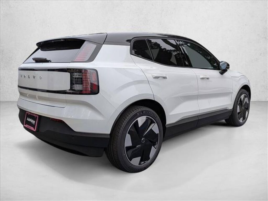 2026 Volvo EX30