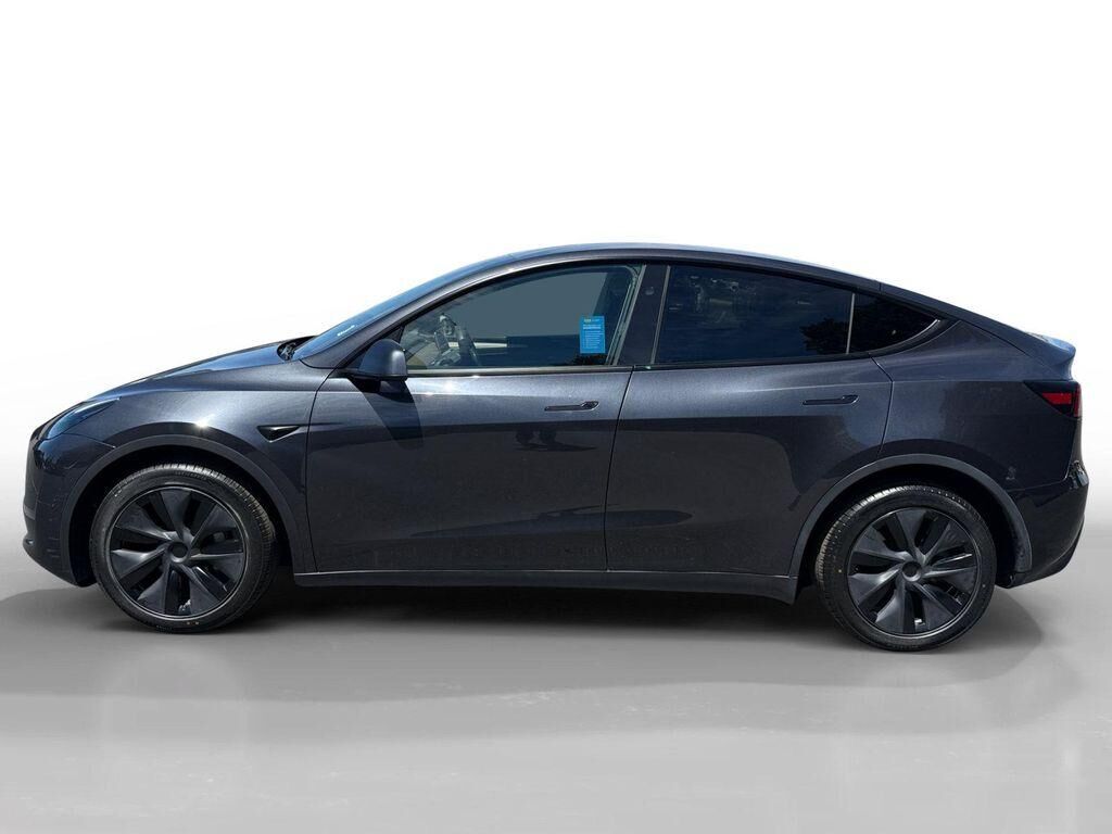 2025 Tesla Model Y