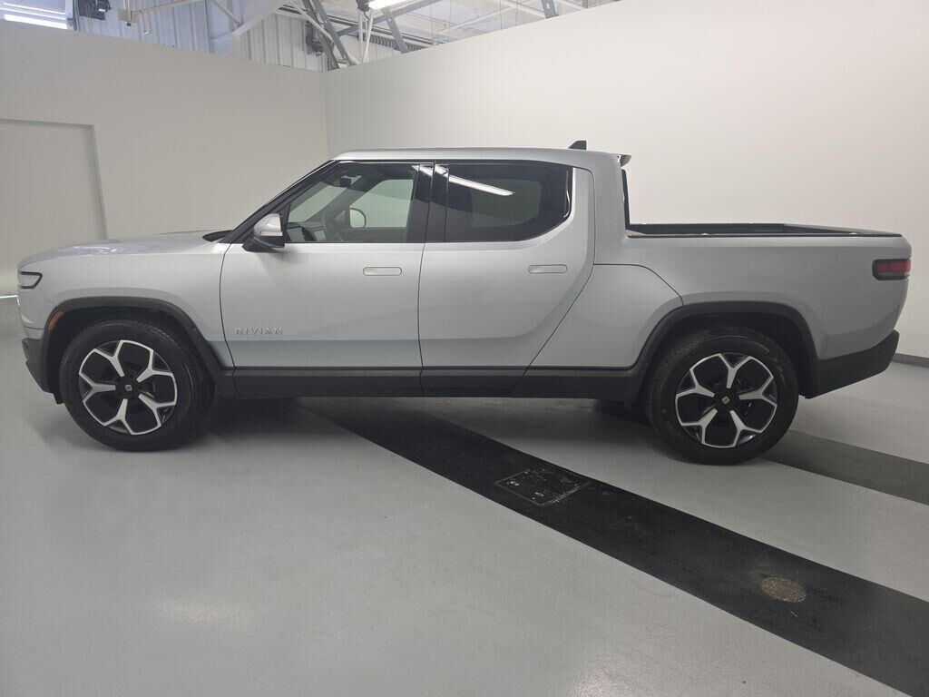 2024 Rivian R1T