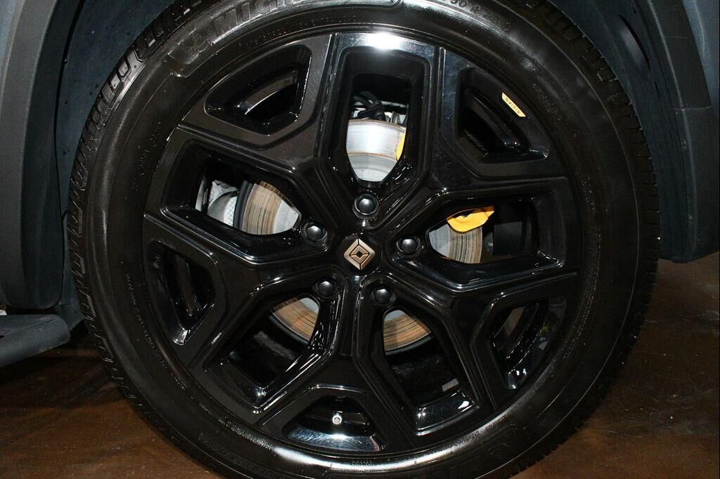undefined. Enlarge image 40