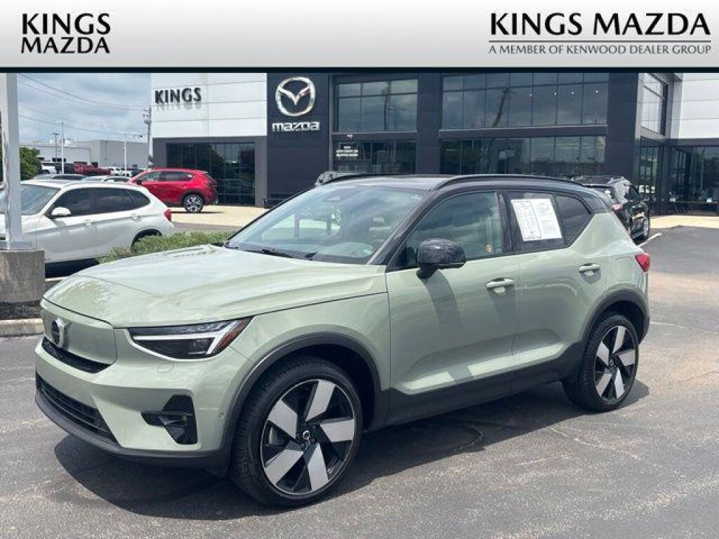 2023 Volvo XC40 Recharge Pure Electric