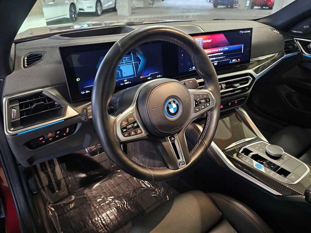 2023 BMW M5
