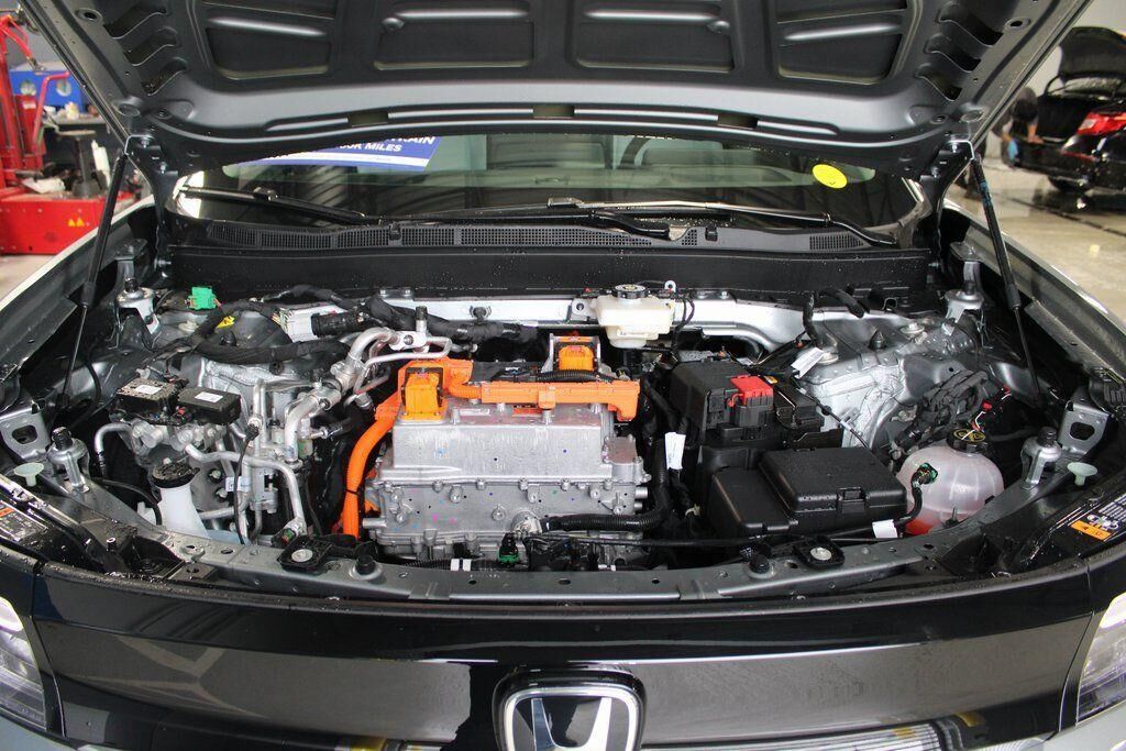 undefined. Enlarge image 7
