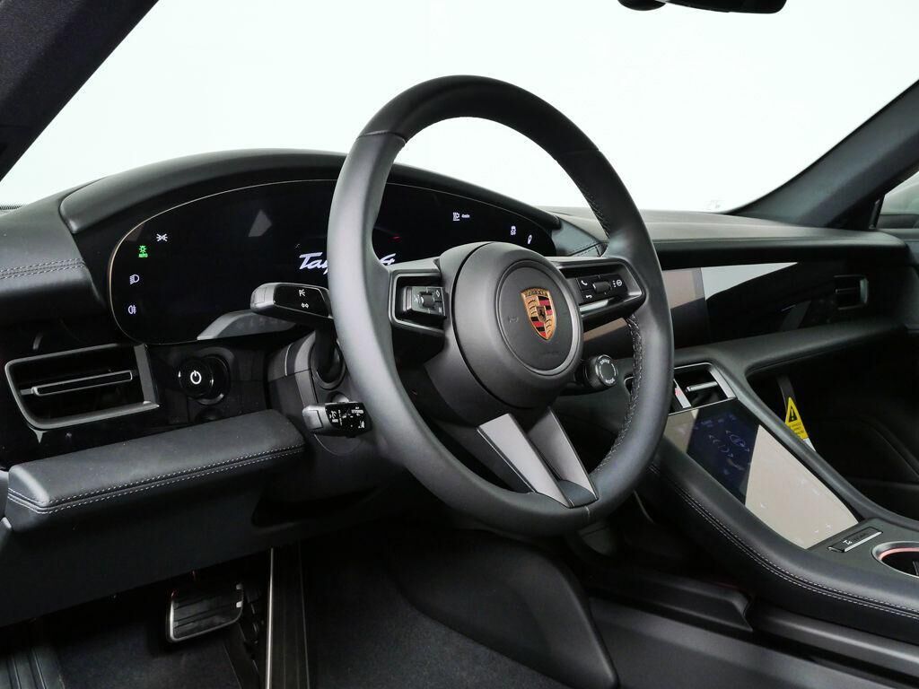 2026 Porsche Taycan
