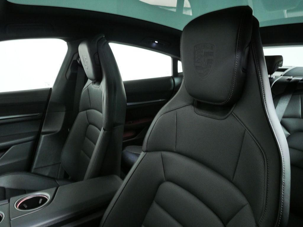 2026 Porsche Taycan
