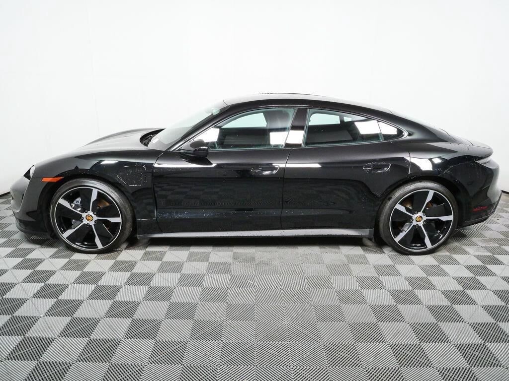 2024 Porsche Taycan