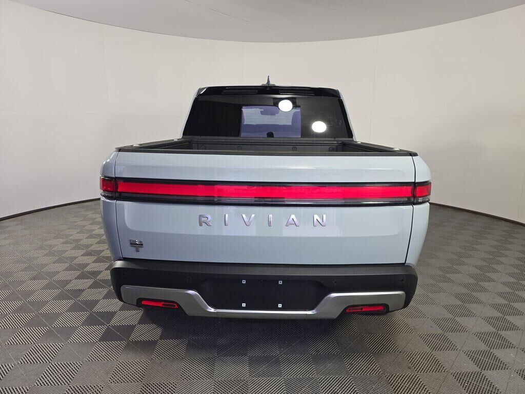 2024 Rivian R1T