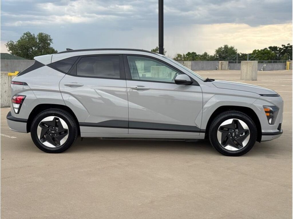 undefined. Enlarge image 9
