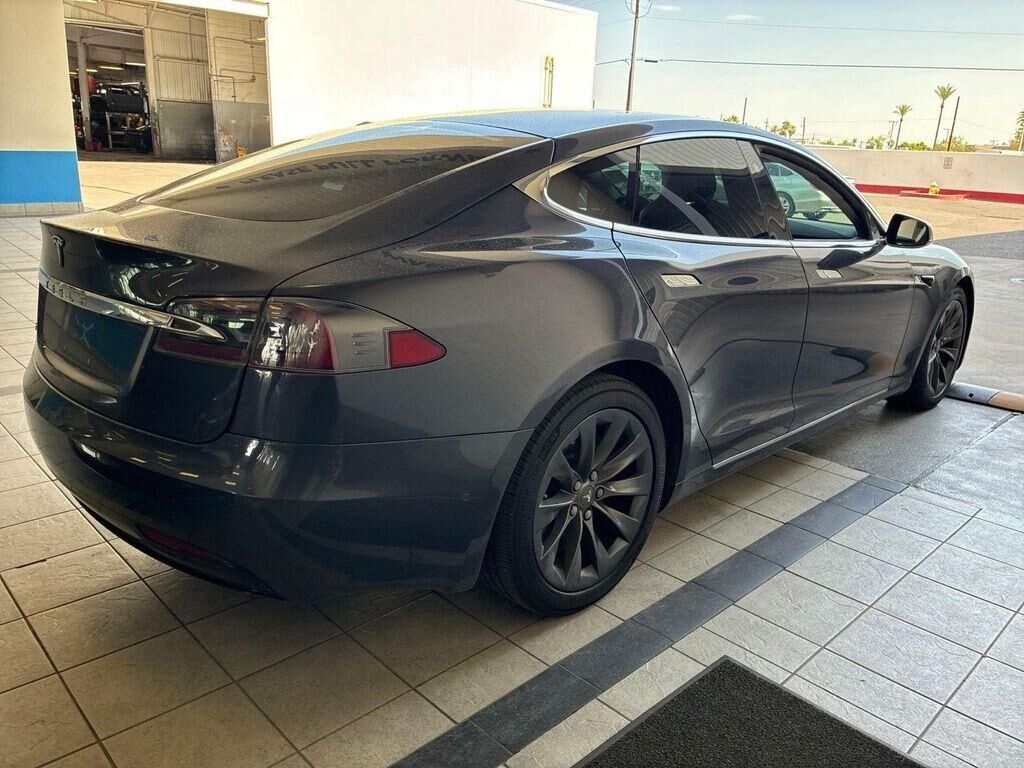 2018 Tesla Model S
