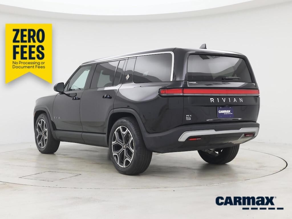 2025 Rivian R1S