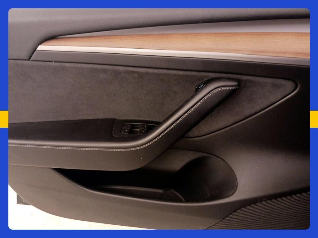 undefined. Enlarge image 15