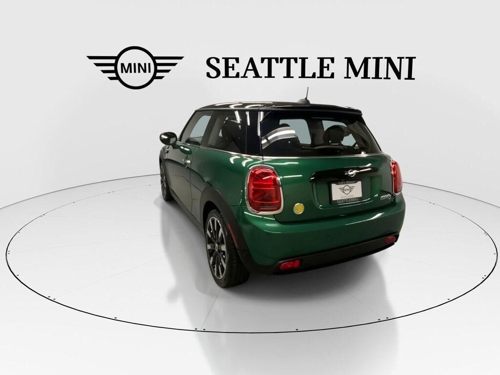 undefined. Enlarge image 9