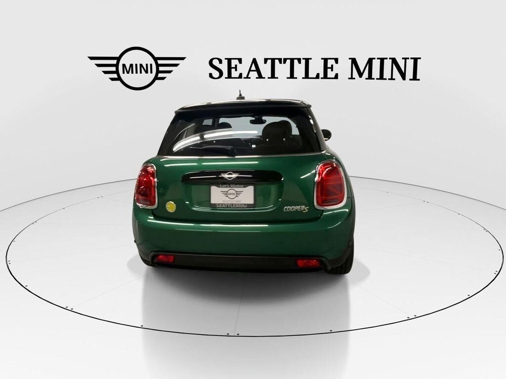 undefined. Enlarge image 10