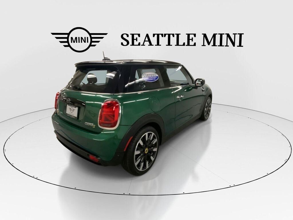 undefined. Enlarge image 11
