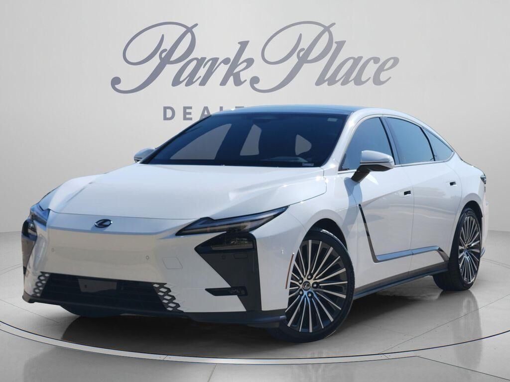 2026 Lexus ES 350e