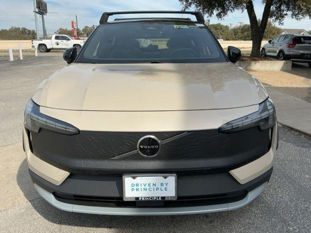 2026 Volvo EX30