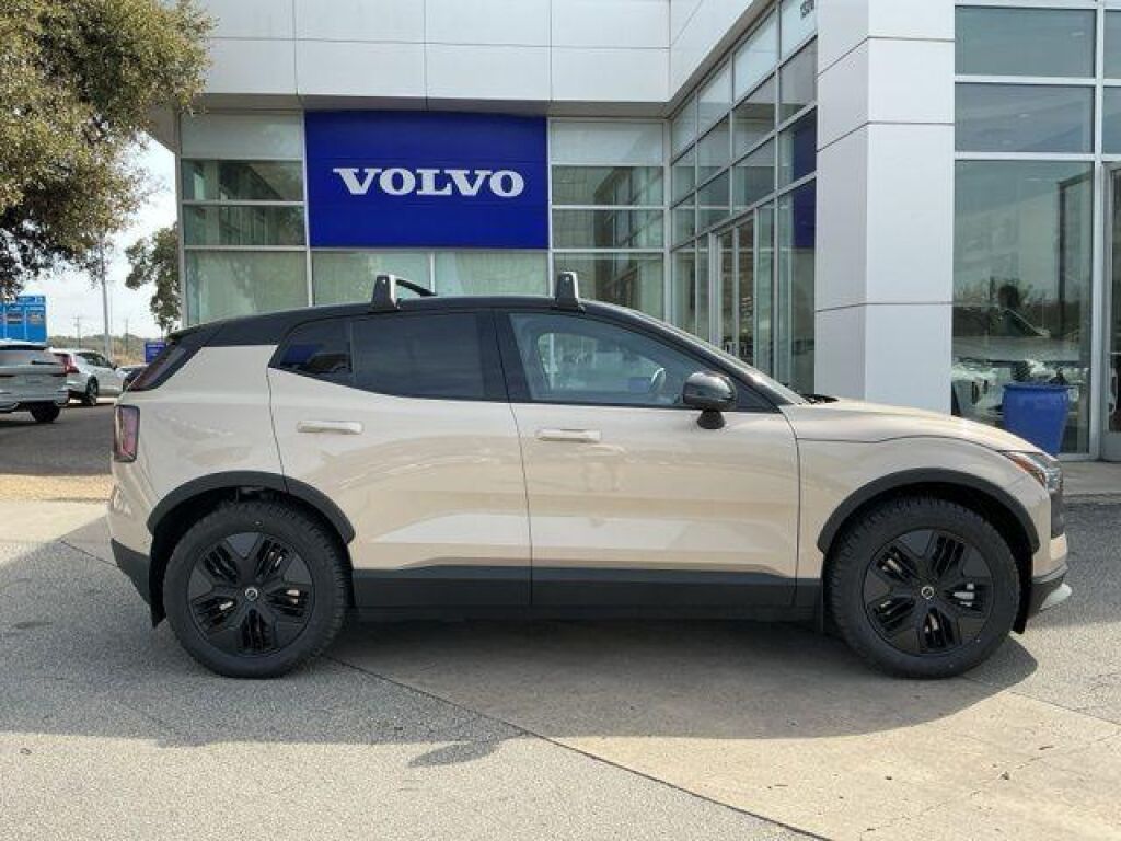 2026 Volvo EX30