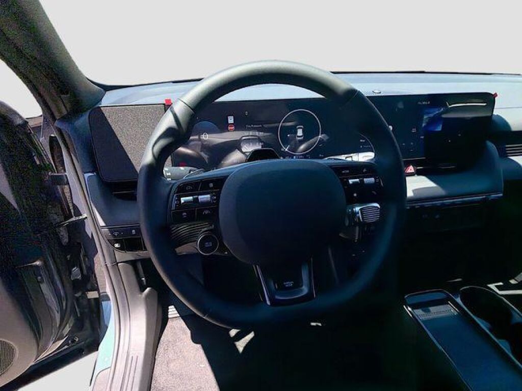 undefined. Enlarge image 11