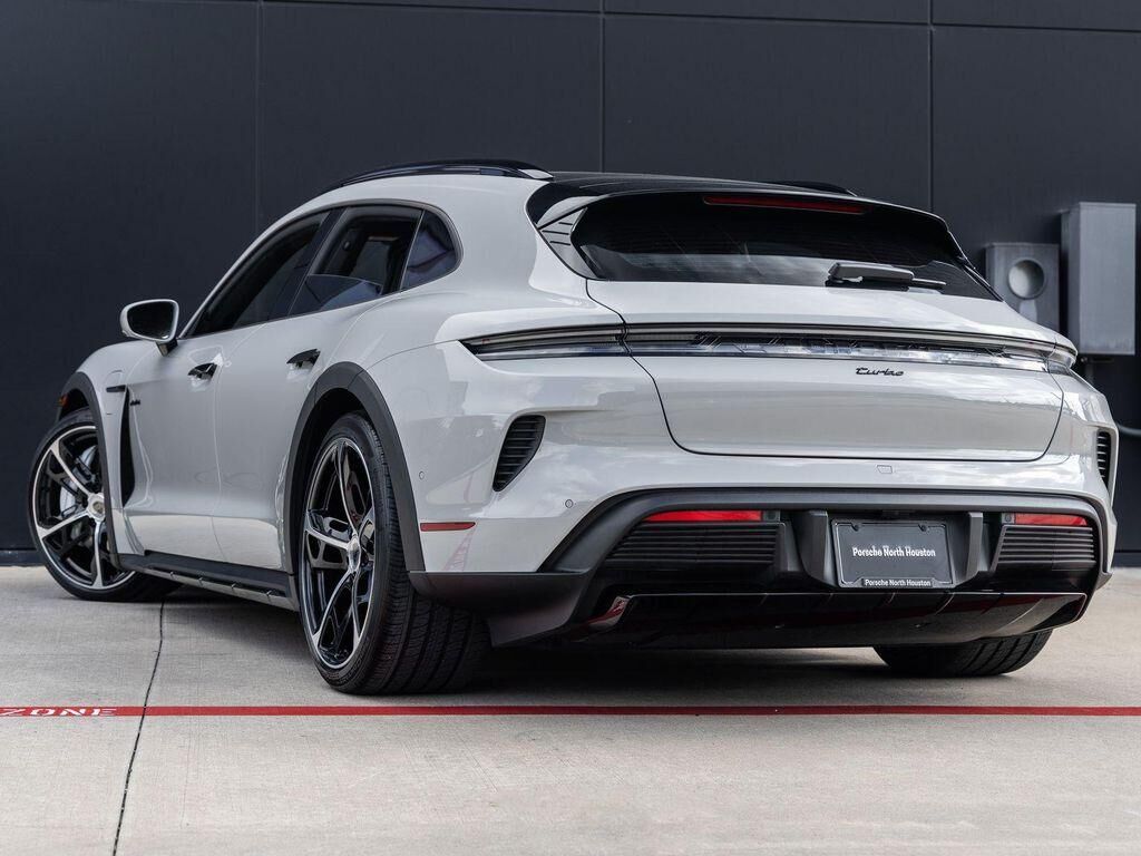 2026 Porsche Taycan