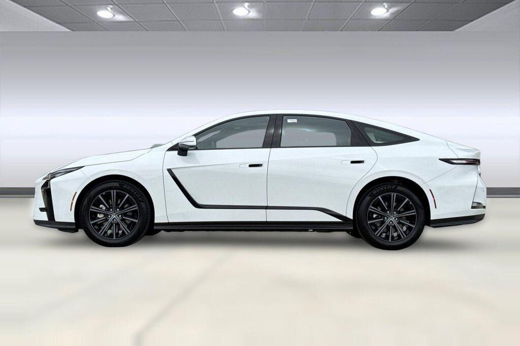 2026 Lexus ES 350e